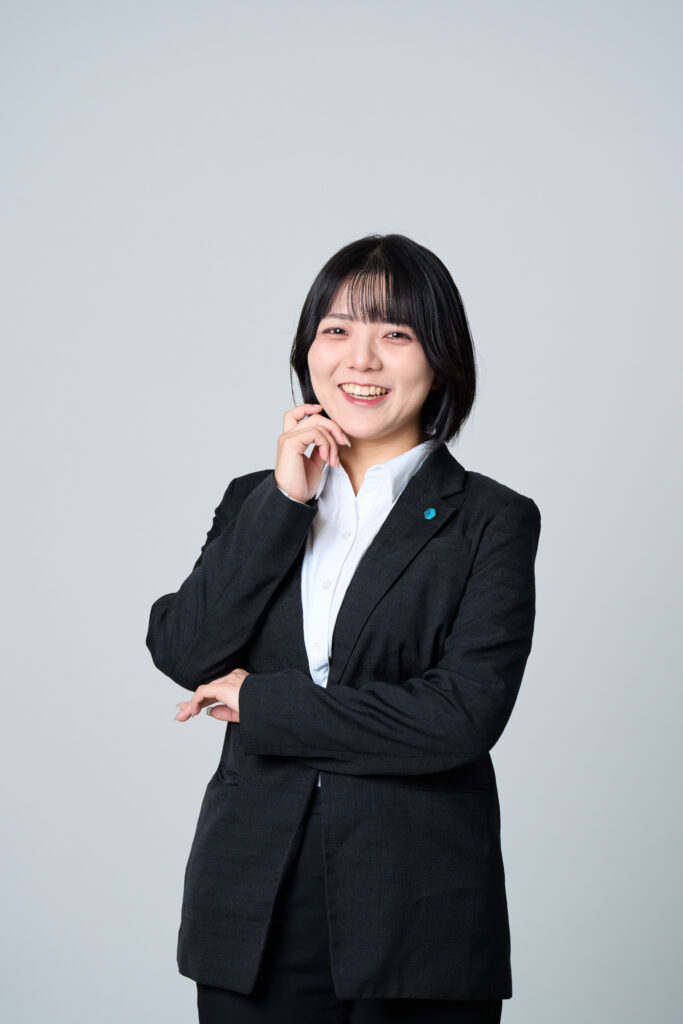 中津留 彩
